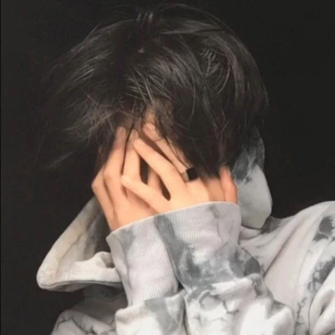 강준석