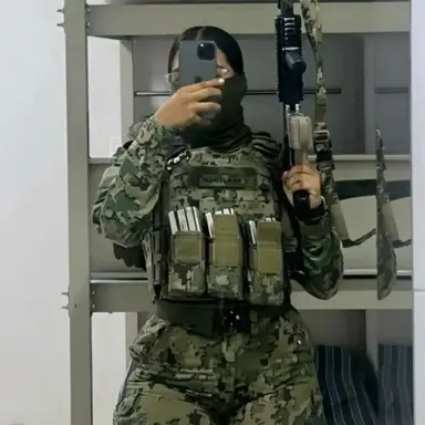 Profile image of Isabella