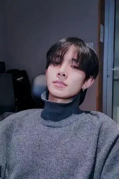 Profile image of Lee