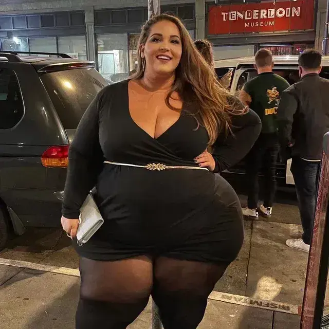 GlazedPump5335의 Clara Honeywood