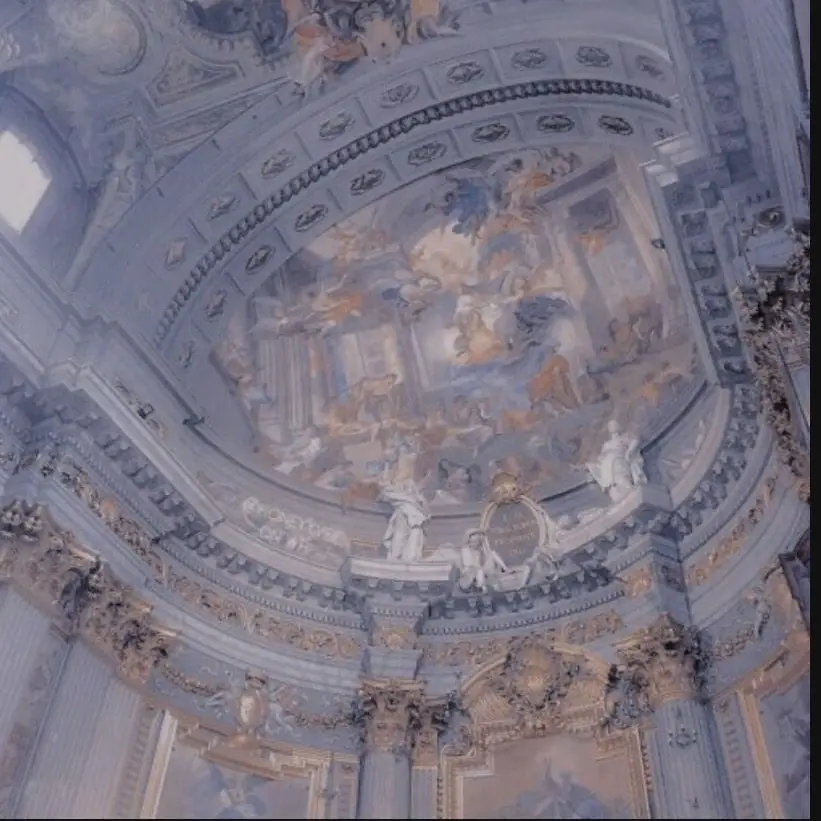 CurvyBloom5607의 uriel