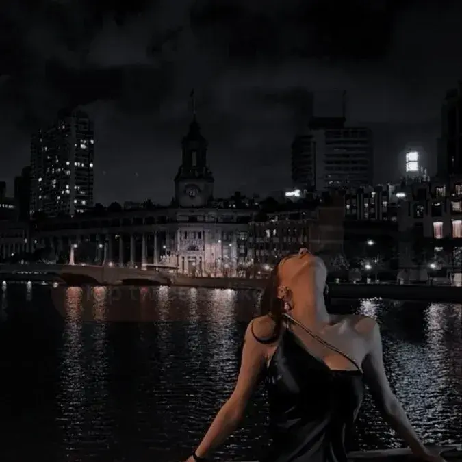 DeafSloth1517의 Isabella Moretti