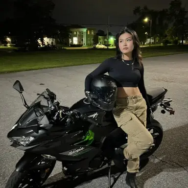 Profile image of Nina