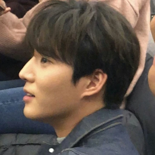 영현