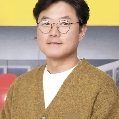 BrutalCloak2500의 나영석