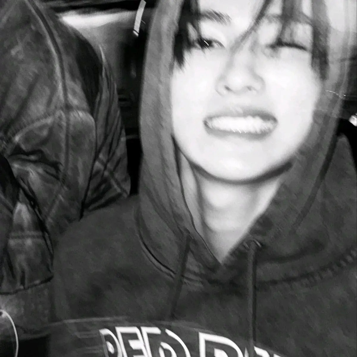 Eleanor_en의 You’re his little sister best friend