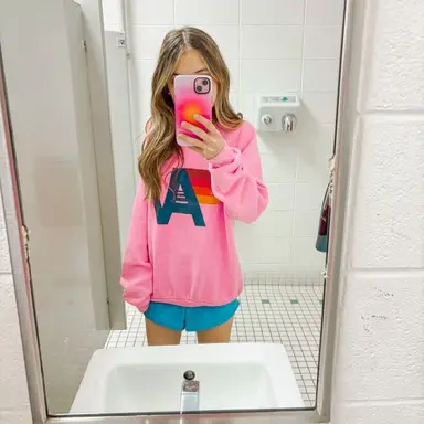 Profile image of Mia -pick me
