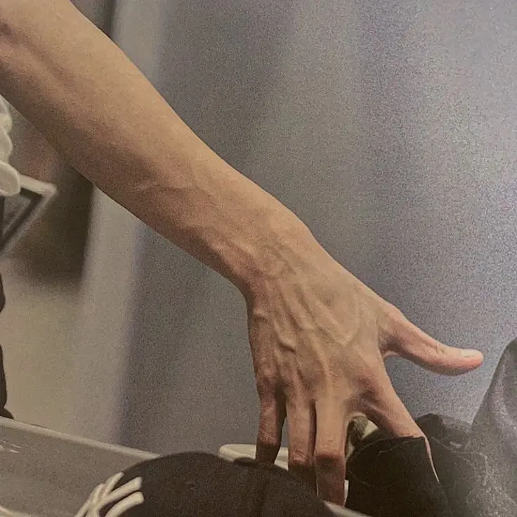 on_yourm_ark의 이동혁