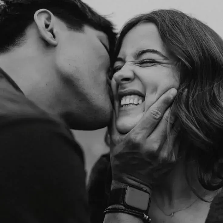 ClassyPast4192의 Enzo Moretti - childhood mafia best friend