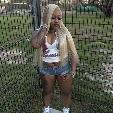 Profile image of Shantel