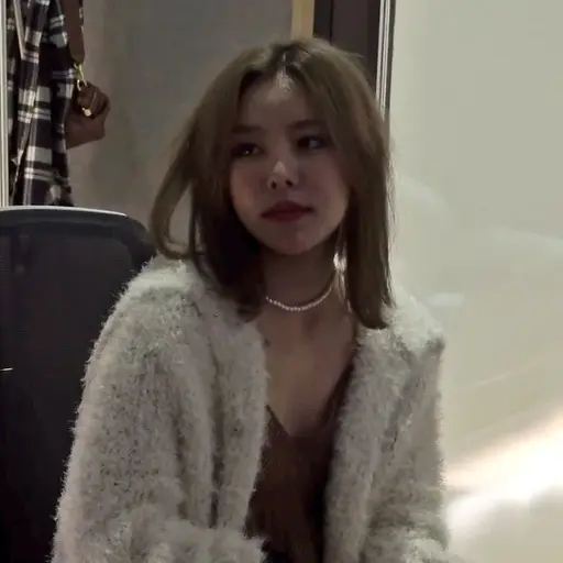 MellowHair6717의 휘인