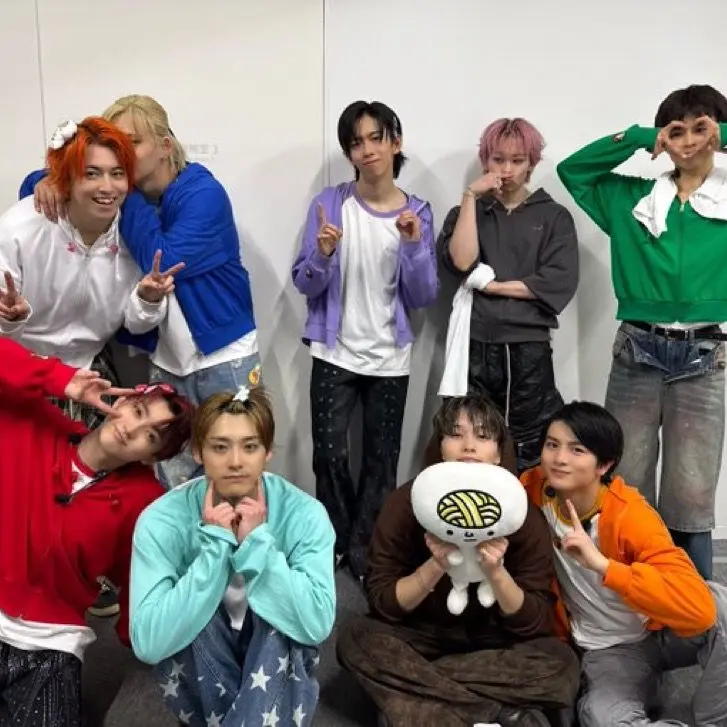 FlushElbow5611의 アイドル、してみませんか?