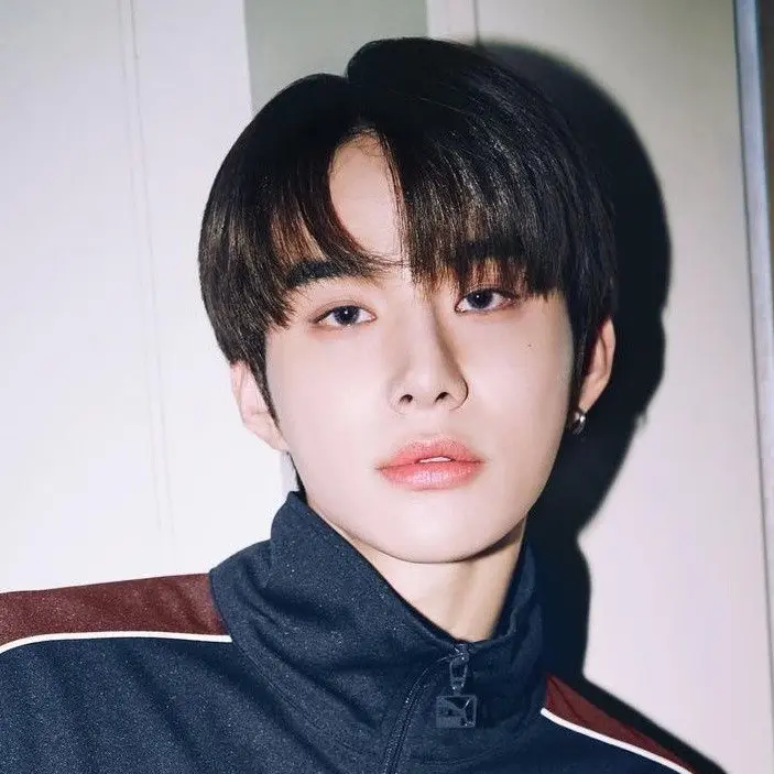 Yunyeseo의 김정우