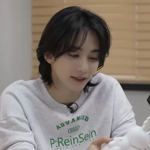 BasicStoat6988의 윤정한