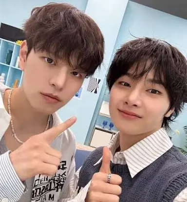 Profile image of I.N and Seungmin