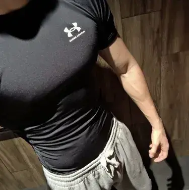 TenderShed1041의 Julian