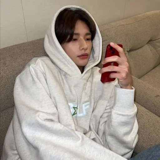 cccarat_.1122의 황현진