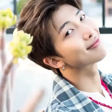 Profile image of RM