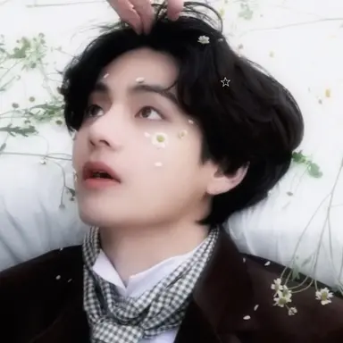 Profile image of V