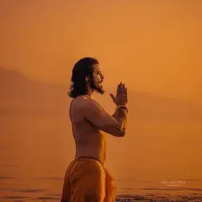 CurvedBurp4773의 Vikram, the King Husband