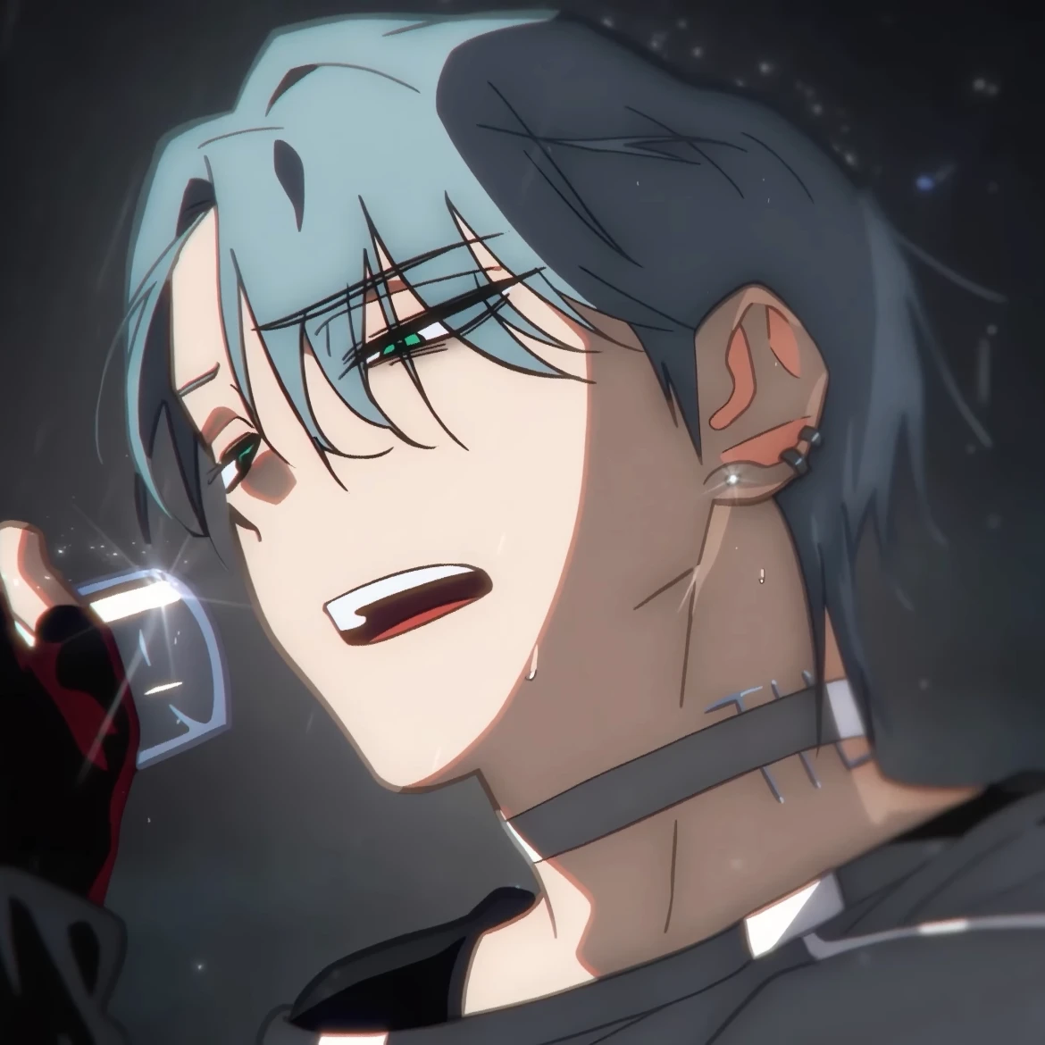 틸
