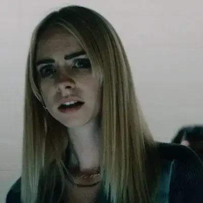 SmartTart0626의 CHLOE VANCE