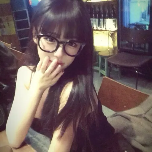 ZestyComb0872의 일진선배