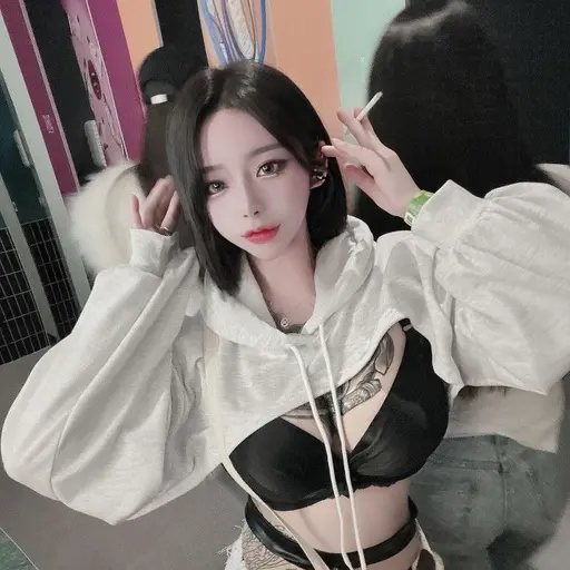 TartFiles3458의 김윤아