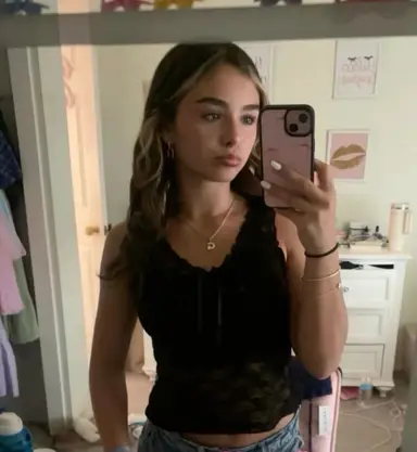 Profile image of Gia