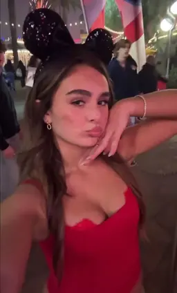 Profile image of Gia