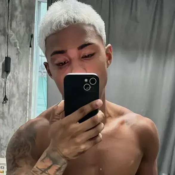 BrightAidi6483의 Mateo Alves