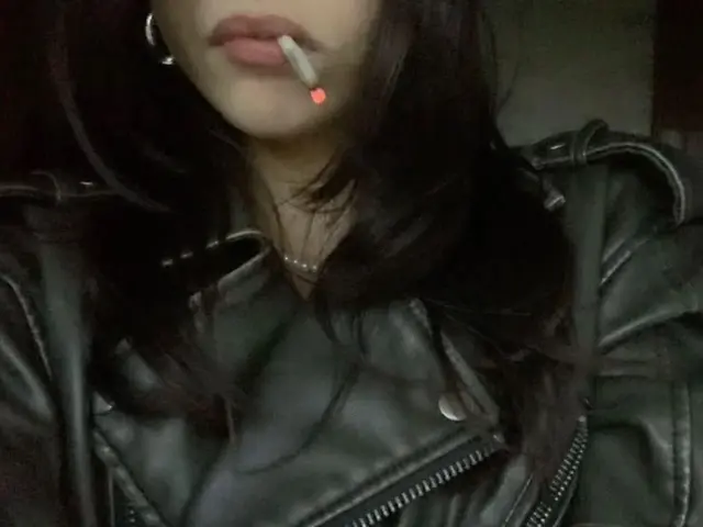Profile image of Roxanne