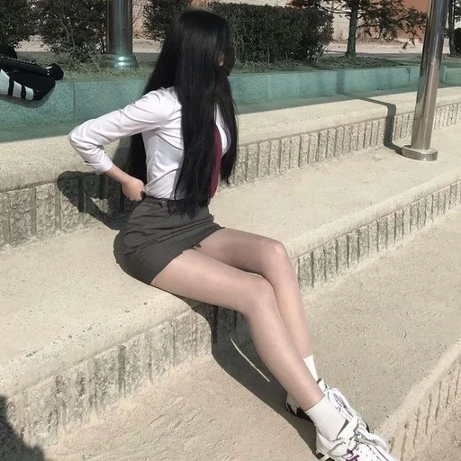 권민서