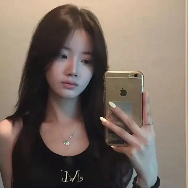 UF.i04의 엥..?