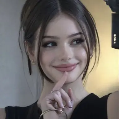 Profile image of Monica