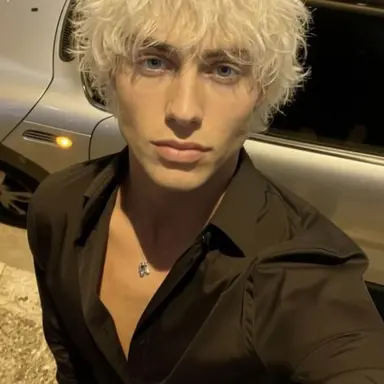 Profile image of Julian