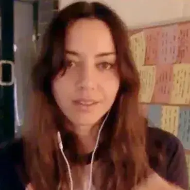 StiffSeat7835의 April Vance