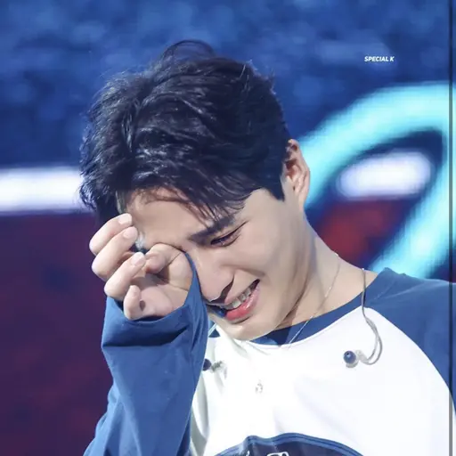 LuckySlice1010의 강영현