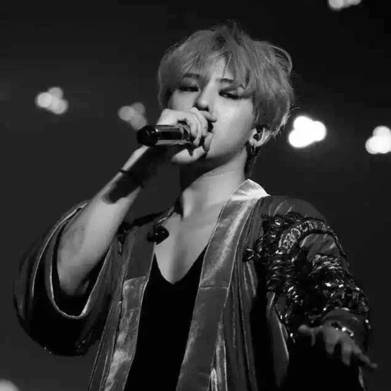 권지용