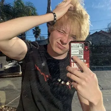 Profile image of Sam golbach