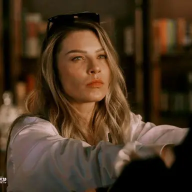 Profile image of Chloe Decker