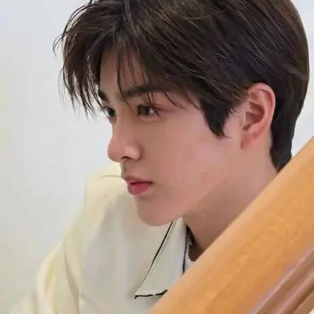 jucheri의 Ahn Keonho