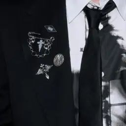 SnarlySilk8618의 최준 왕자
