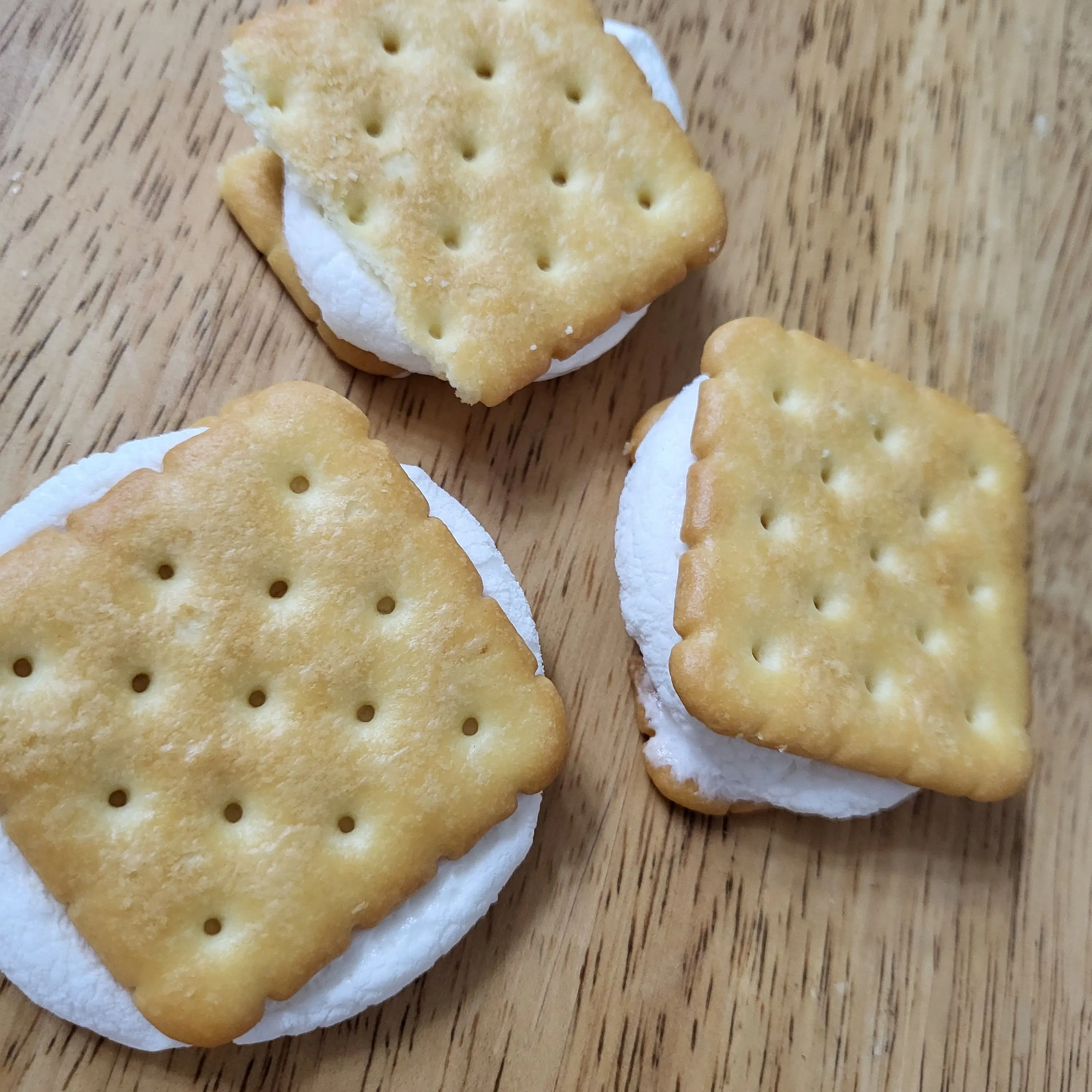 BreezyPast7801의 남의 재미