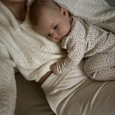 Profile image of Ava