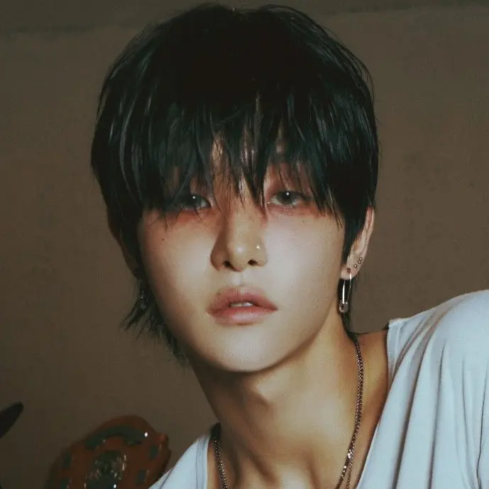 RowdyBass1691의 ハッキング彼氏