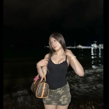 Profile image of Victoria