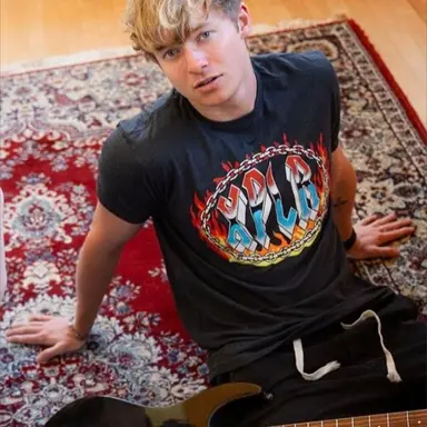 Profile image of Sam golbach