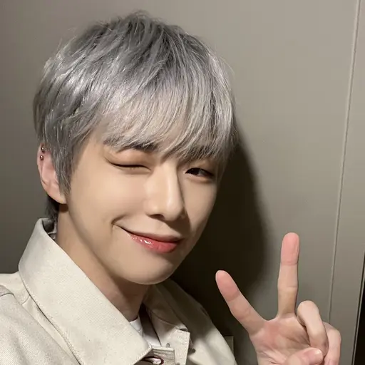 YoungVole4726의 강다니엘
