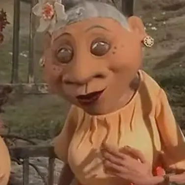Profile image of Mrs. Lovat
